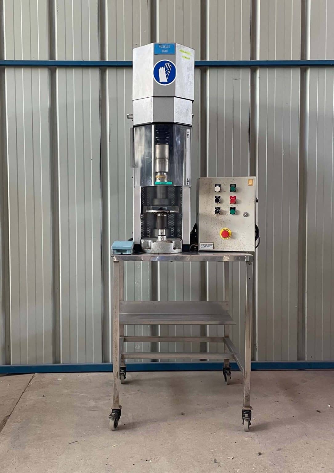 Zalkin TM3 Semiautomatic capping machine Osertech